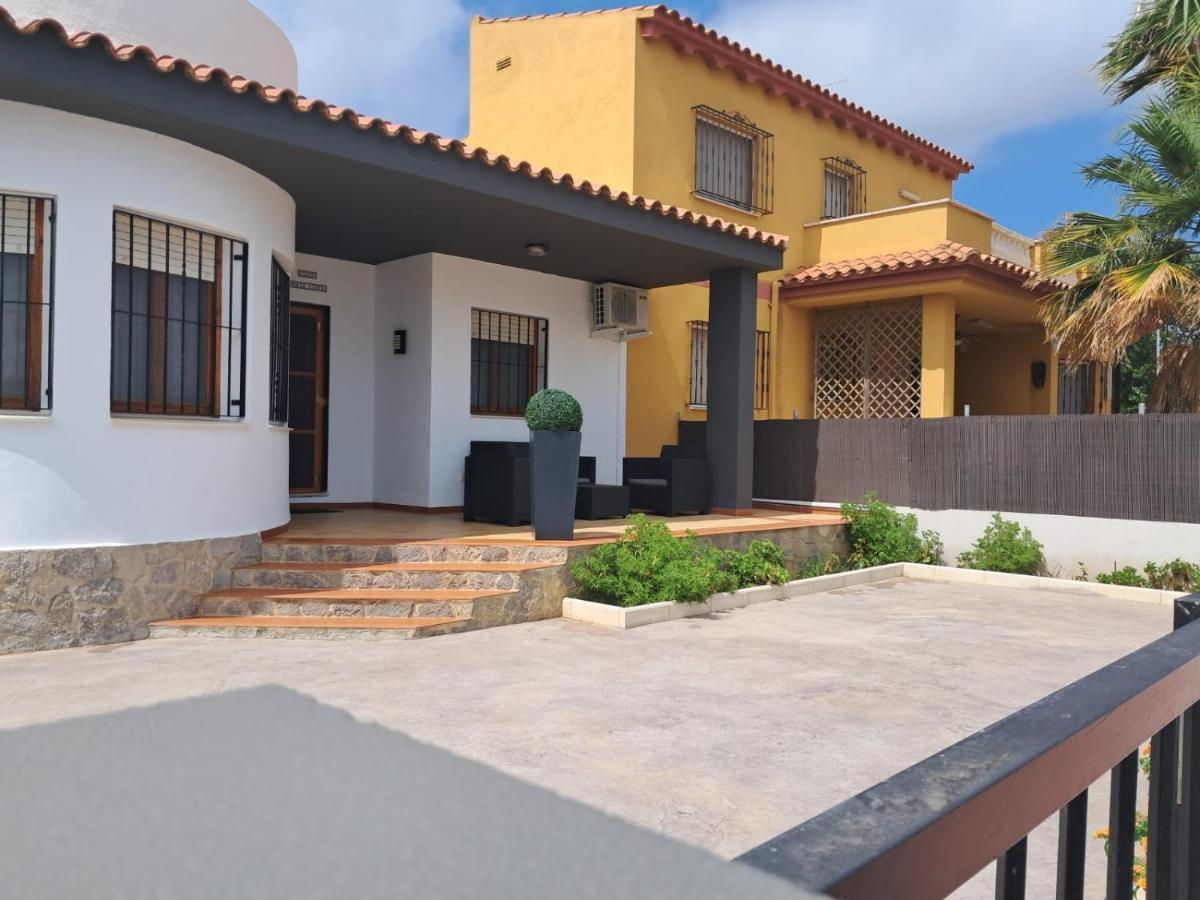Casa Maria Cinta Villa Делтебре Екстериор снимка